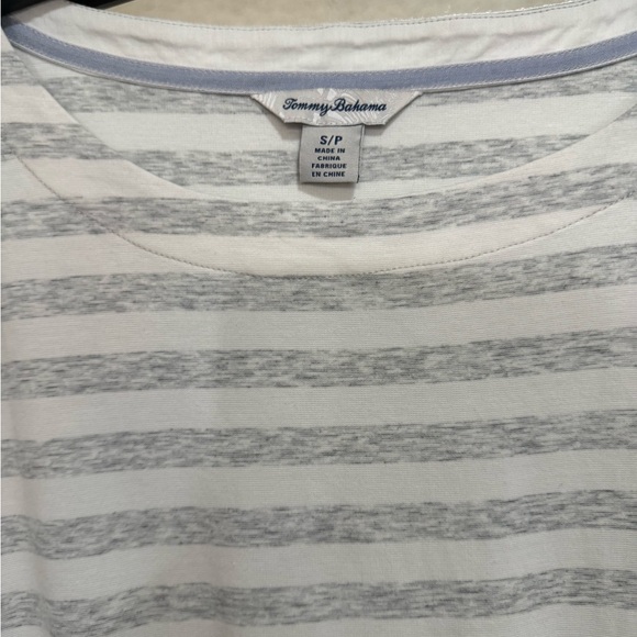 Women’s Tommy Bahama dress size small - Picture 2 of 4